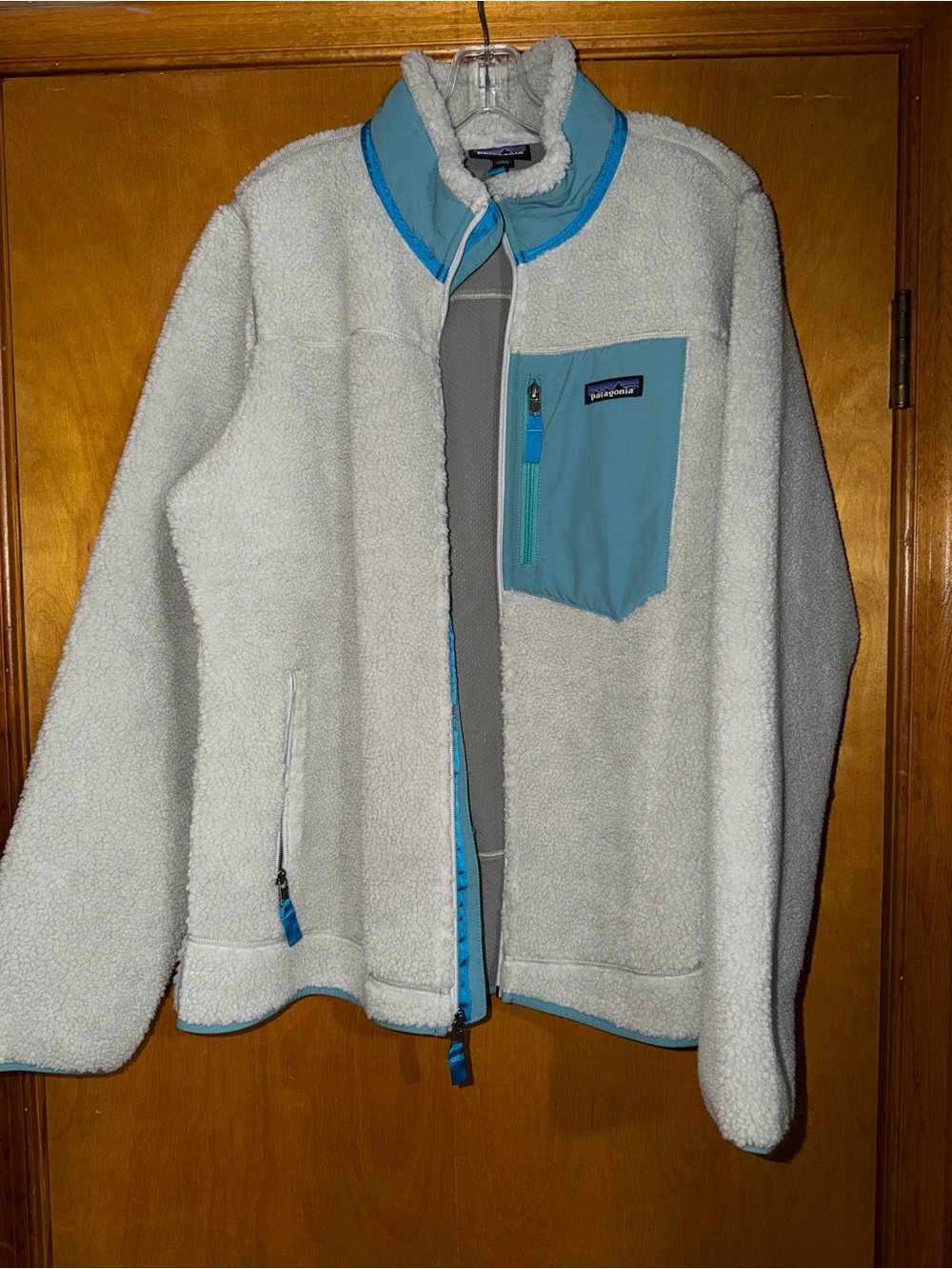 Patagonia Women’s Grey Sherpa Jacket with Blue Trim